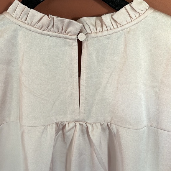 😊NWT J.CREW Tulip-sleeve ruffleneck top blouse Dune Pink Beige Shell size… - Picture 6 of 16